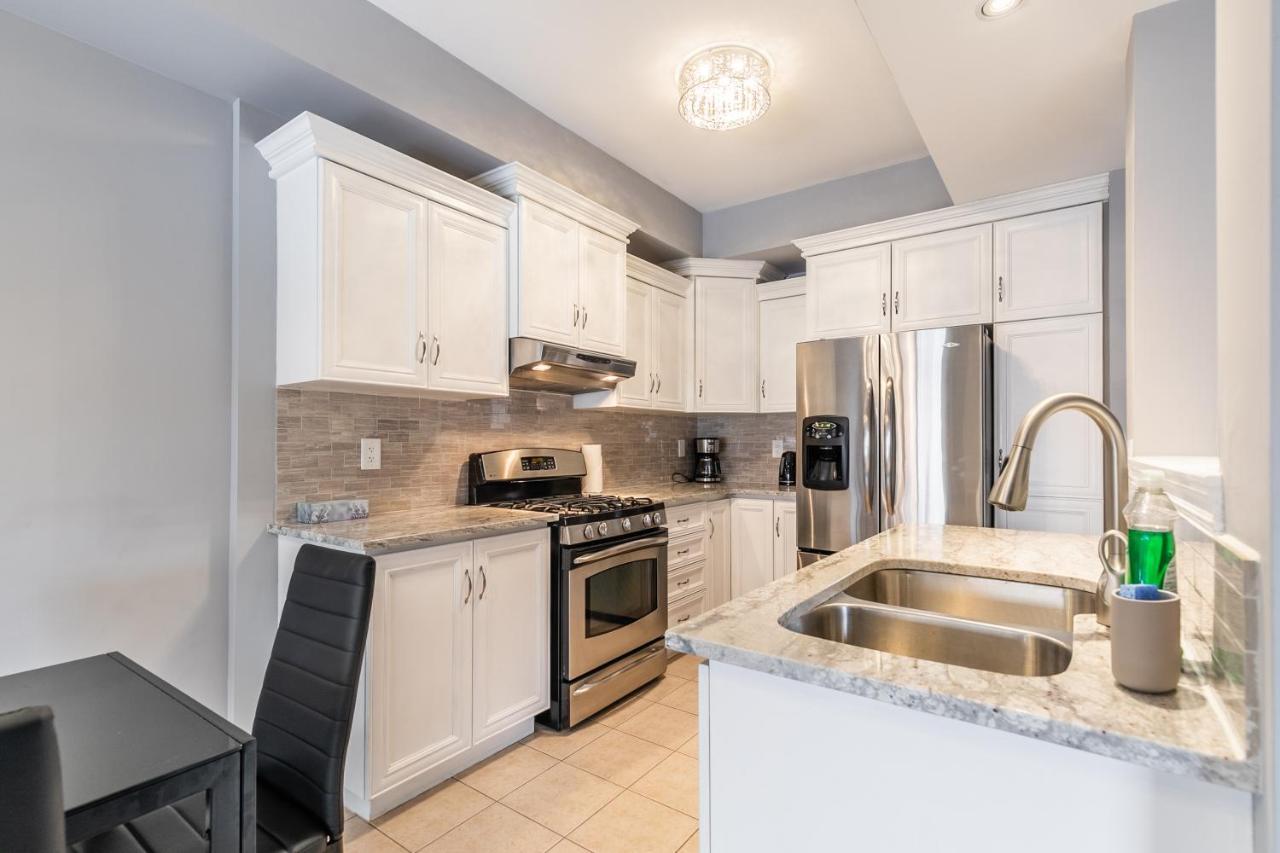 3Br 2Ba Townhomes With Hot Tub & Bbq By Globalstay Hamilton Buitenkant foto