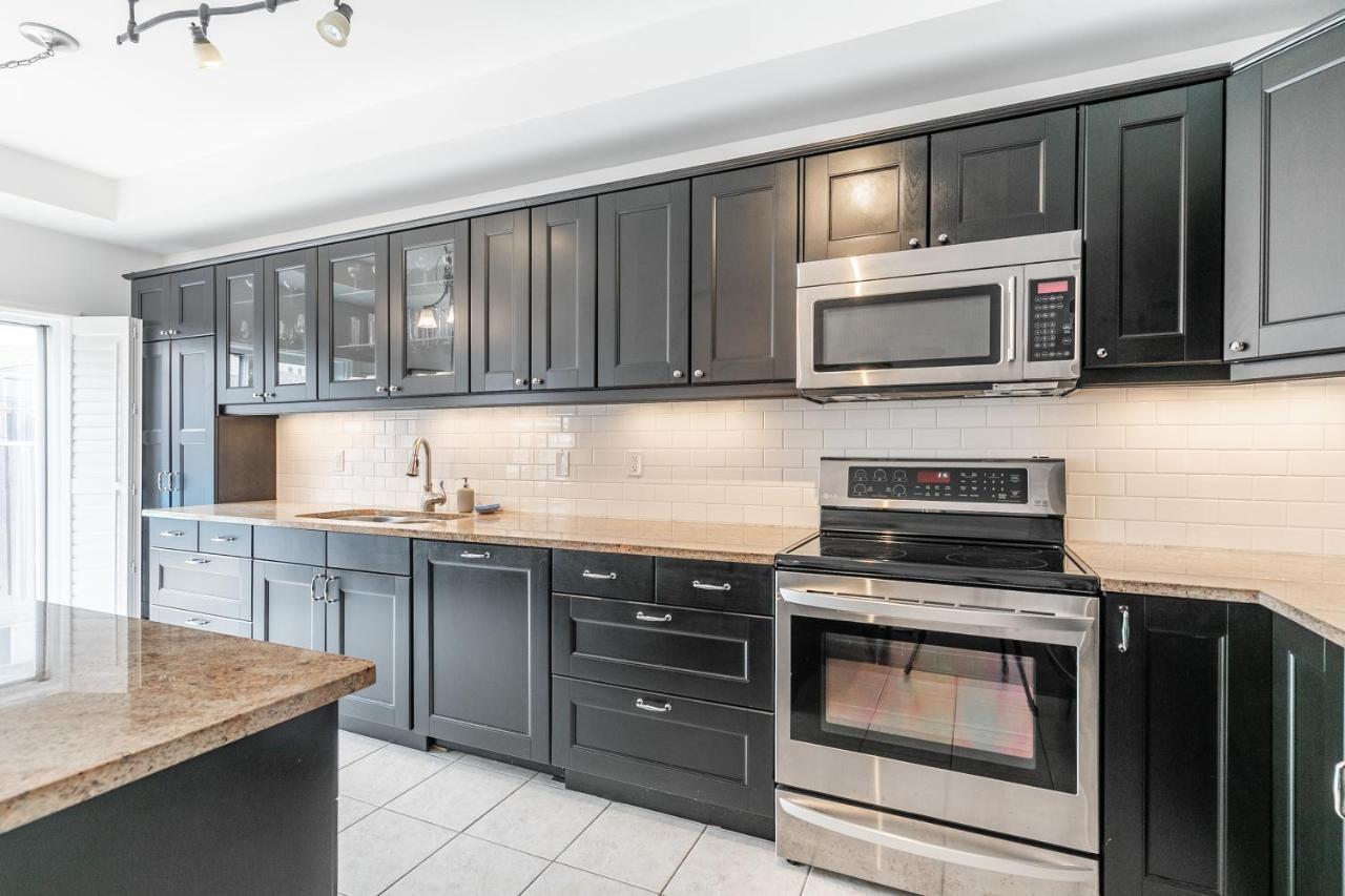 3Br 2Ba Townhomes With Hot Tub & Bbq By Globalstay Hamilton Buitenkant foto